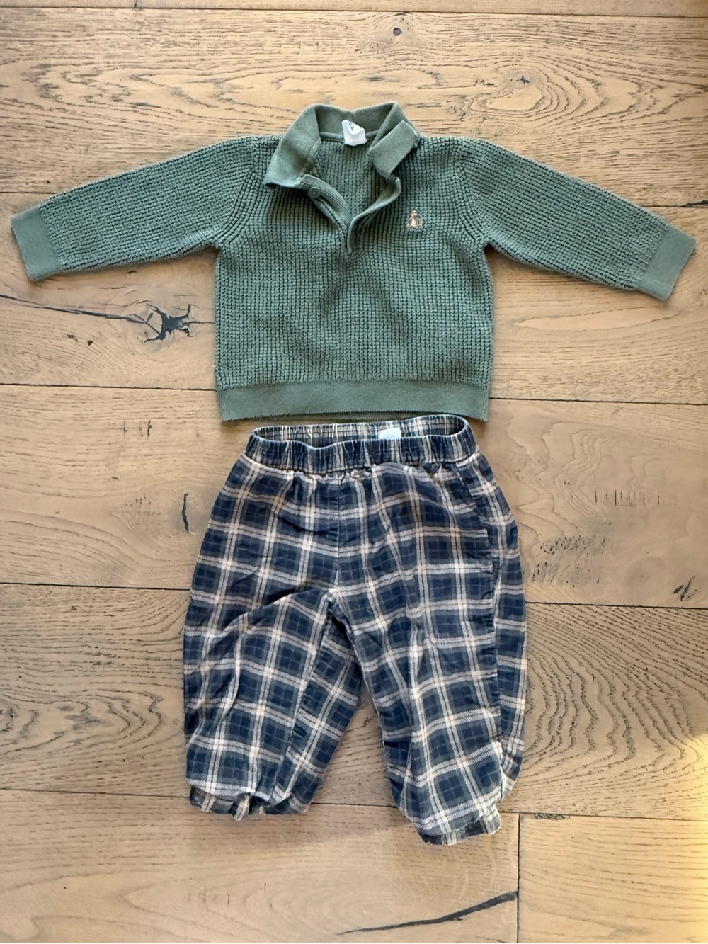 Baby Gap Green Knit Pullover + Plaid Pants Set 12-18M